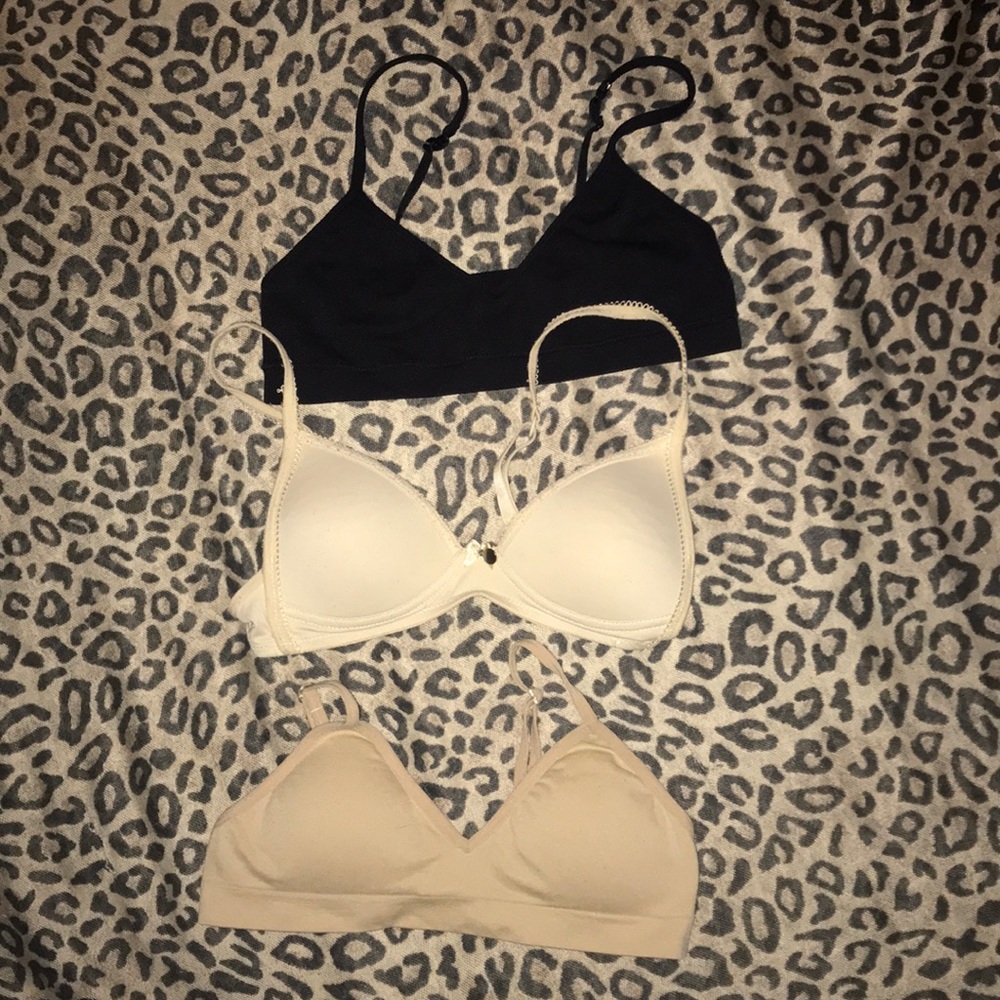 32A Bra Grab